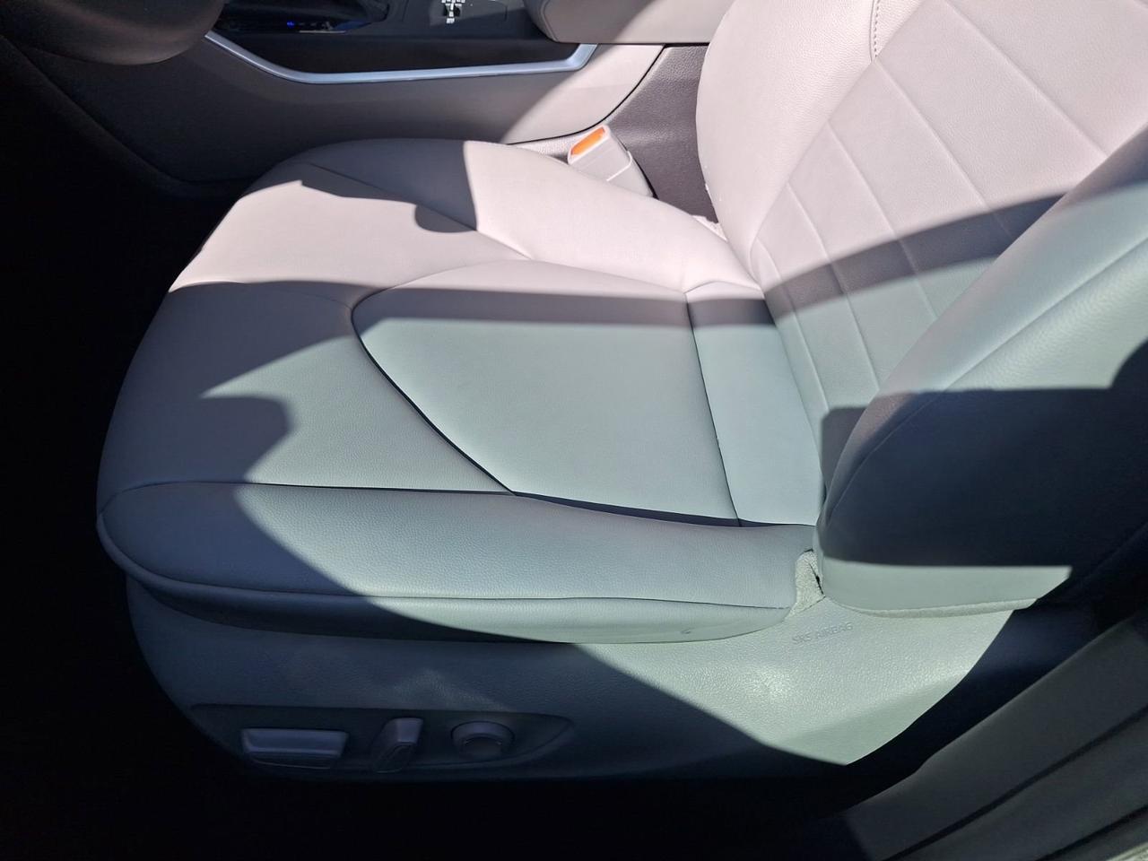 2024 Toyota Highlander LE Hurst TX