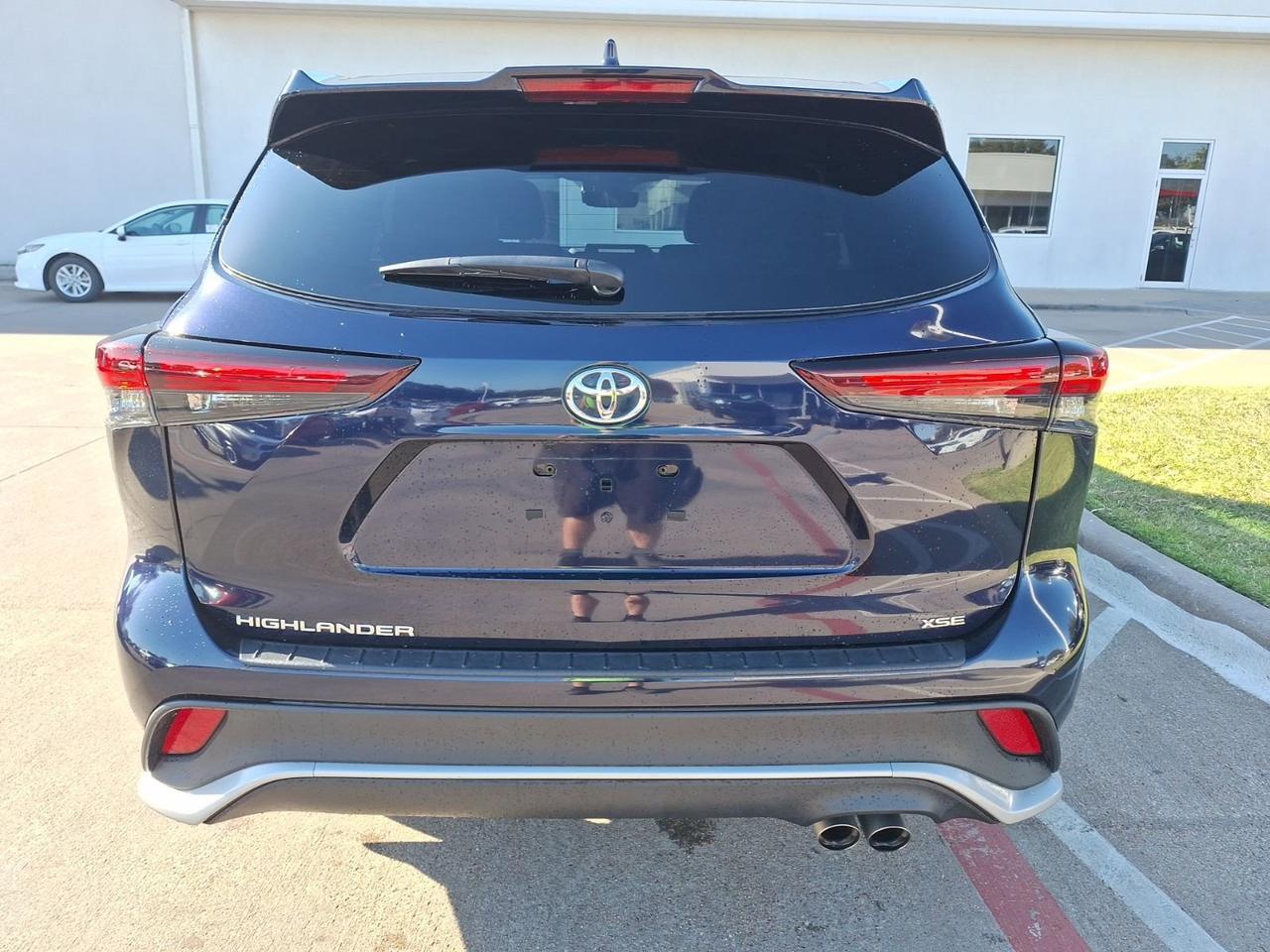 2024 Toyota Highlander LE Hurst TX