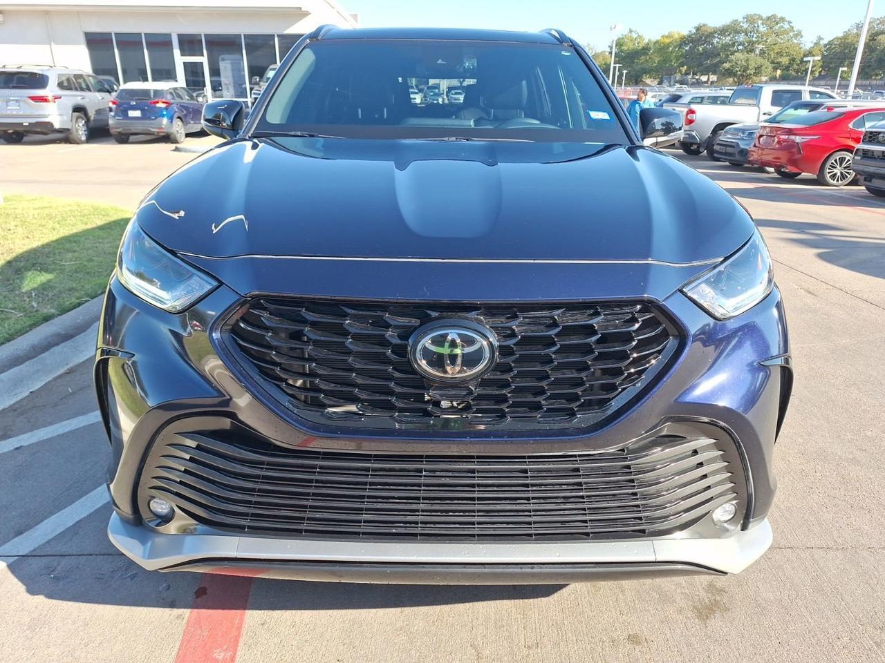 2024 Toyota Highlander LE Hurst TX
