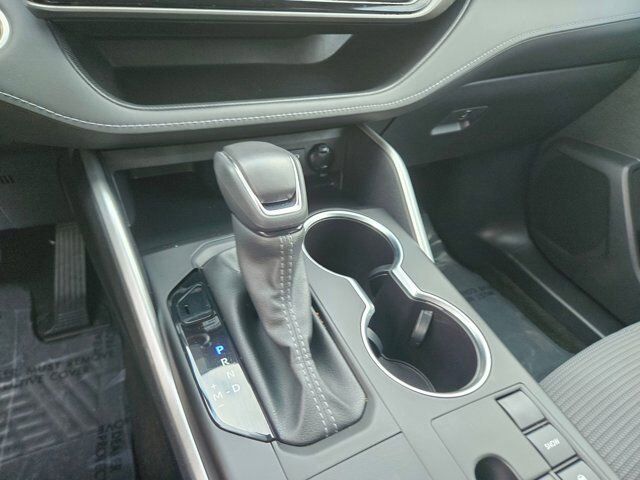 2024 Toyota Highlander LE Hurst TX