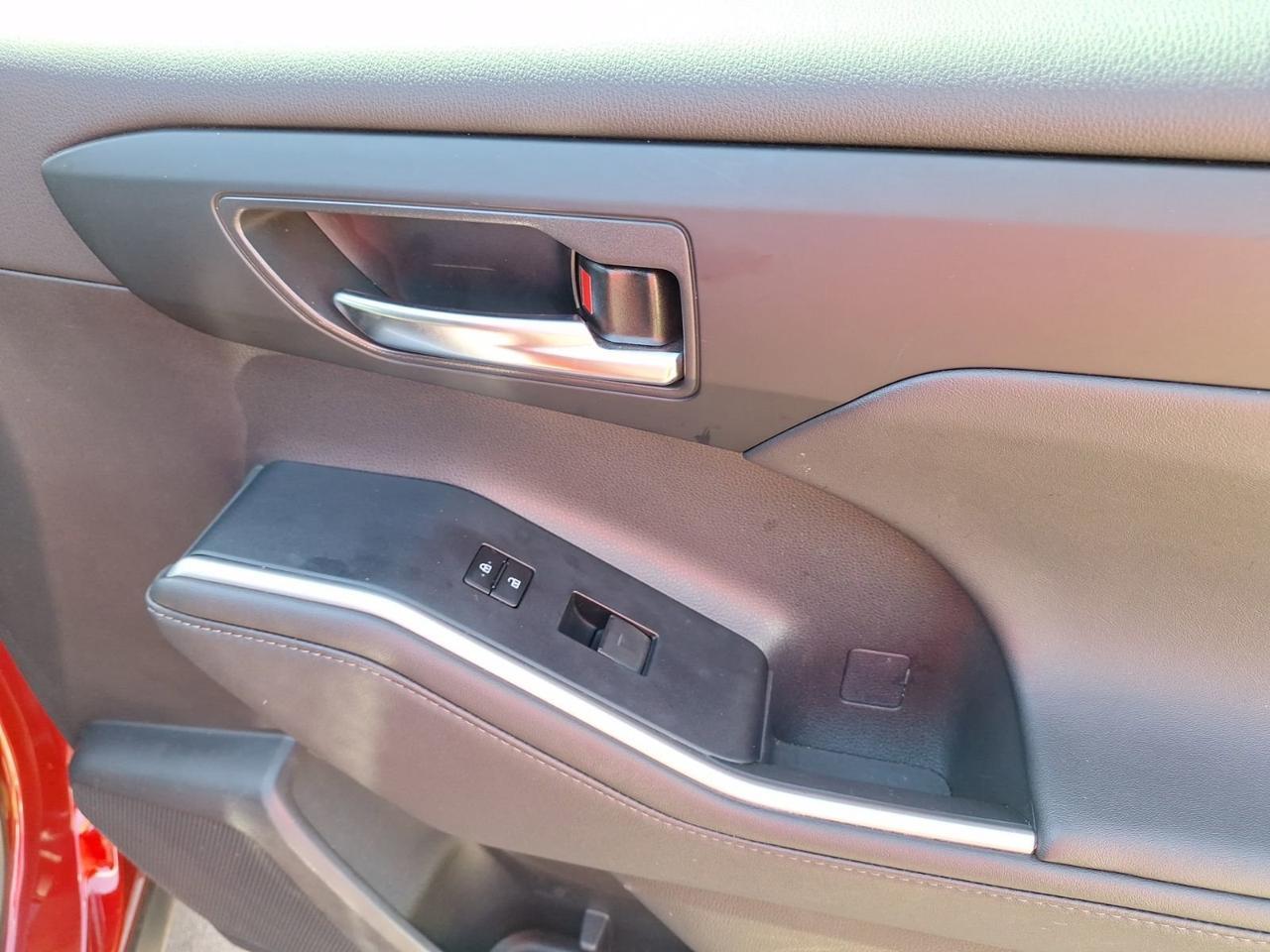 2024 Toyota Highlander LE Hurst TX