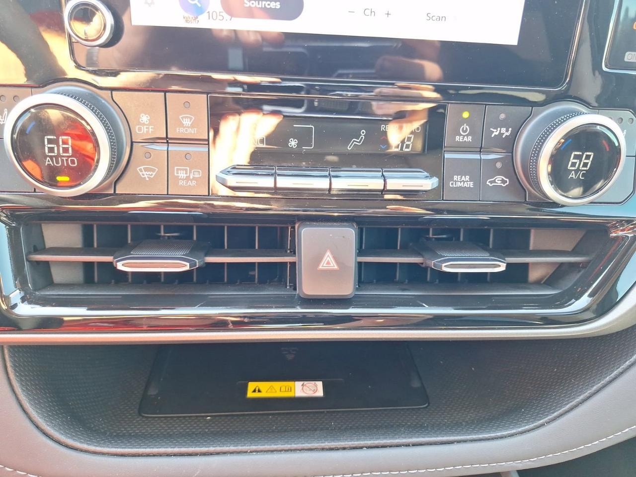 2024 Toyota Highlander LE Hurst TX