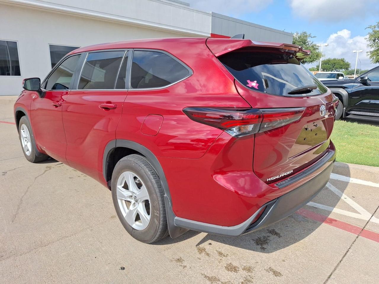 2024 Toyota Highlander LE Hurst TX