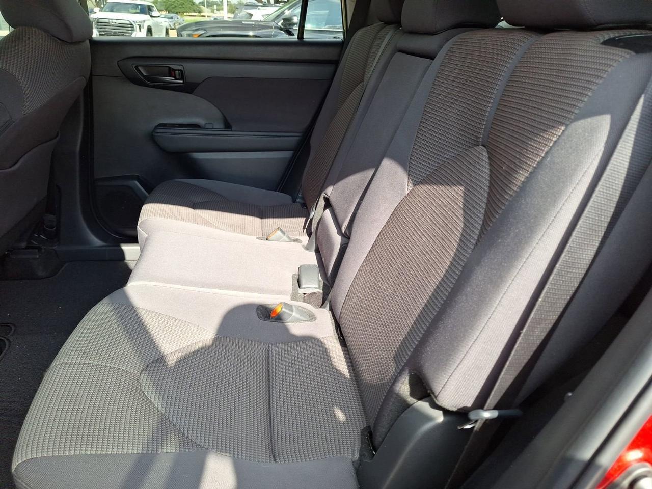 2024 Toyota Highlander LE Hurst TX