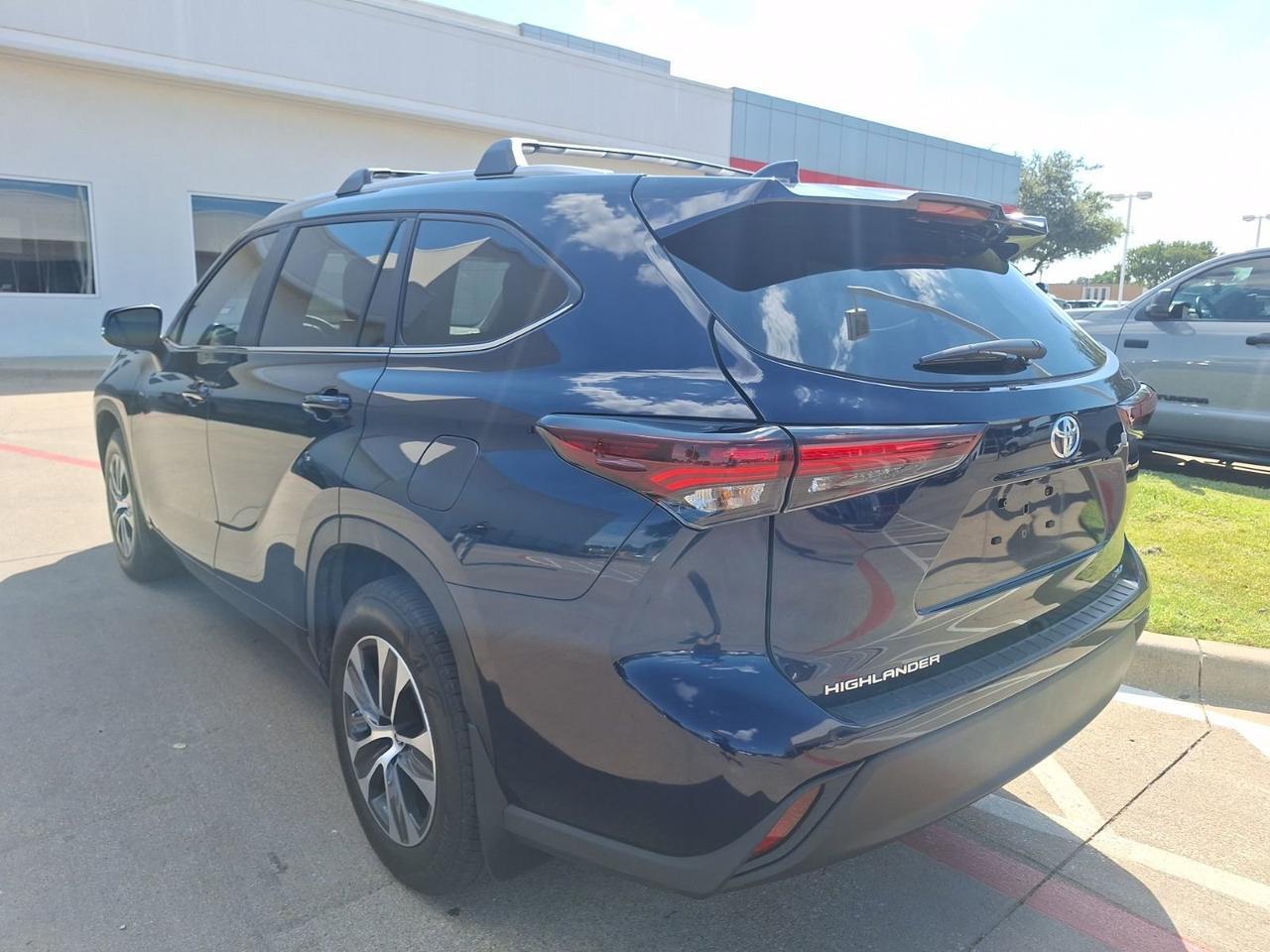 2024 Toyota Highlander LE Hurst TX