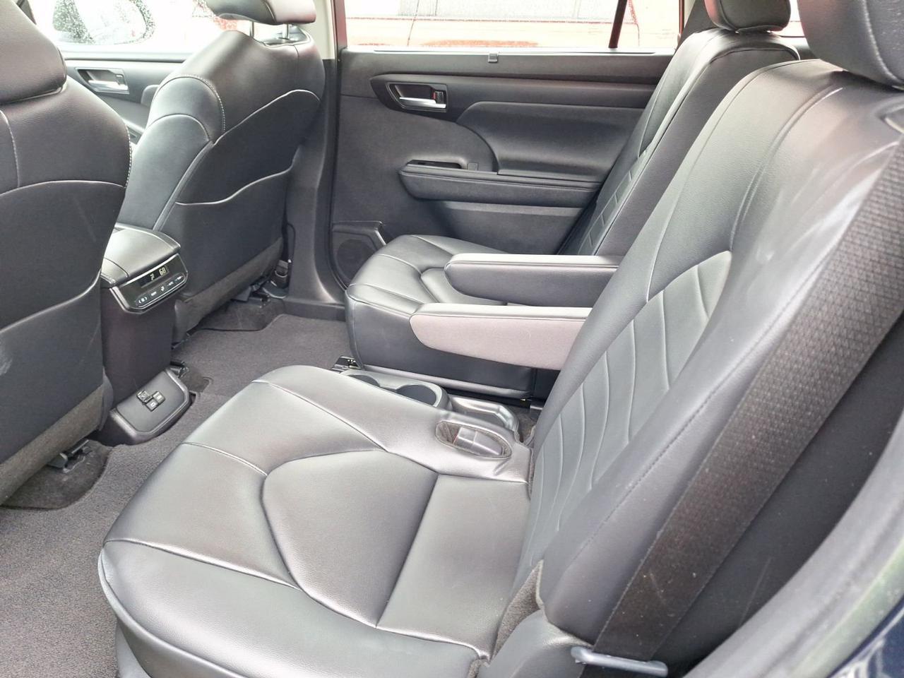 2024 Toyota Highlander LE Hurst TX