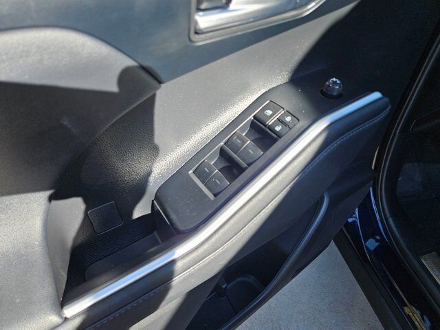 2024 Toyota Highlander LE Hurst TX