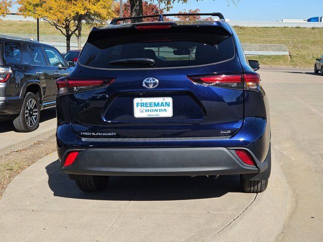 2024 Toyota Highlander LE Hurst TX