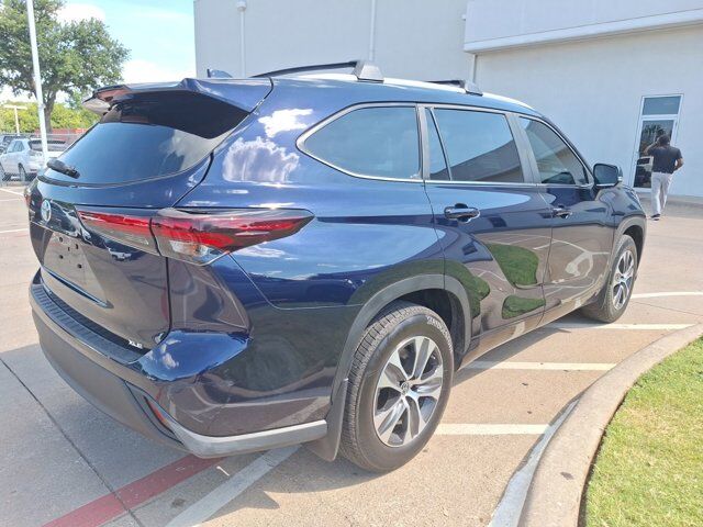 2024 Toyota Highlander LE Hurst TX