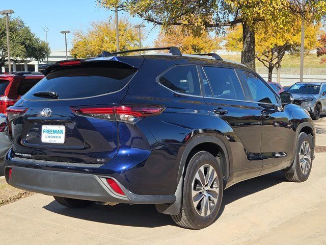 2024 Toyota Highlander LE Hurst TX