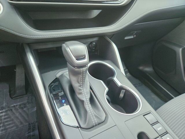 2024 Toyota Highlander LE Dallas TX