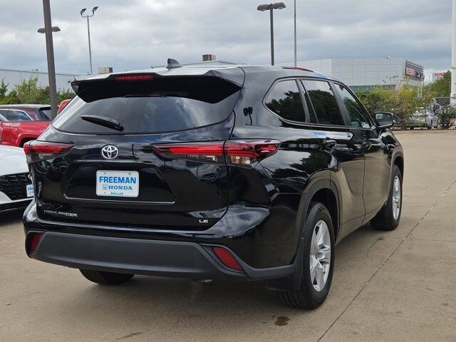 2024 Toyota Highlander LE Dallas TX