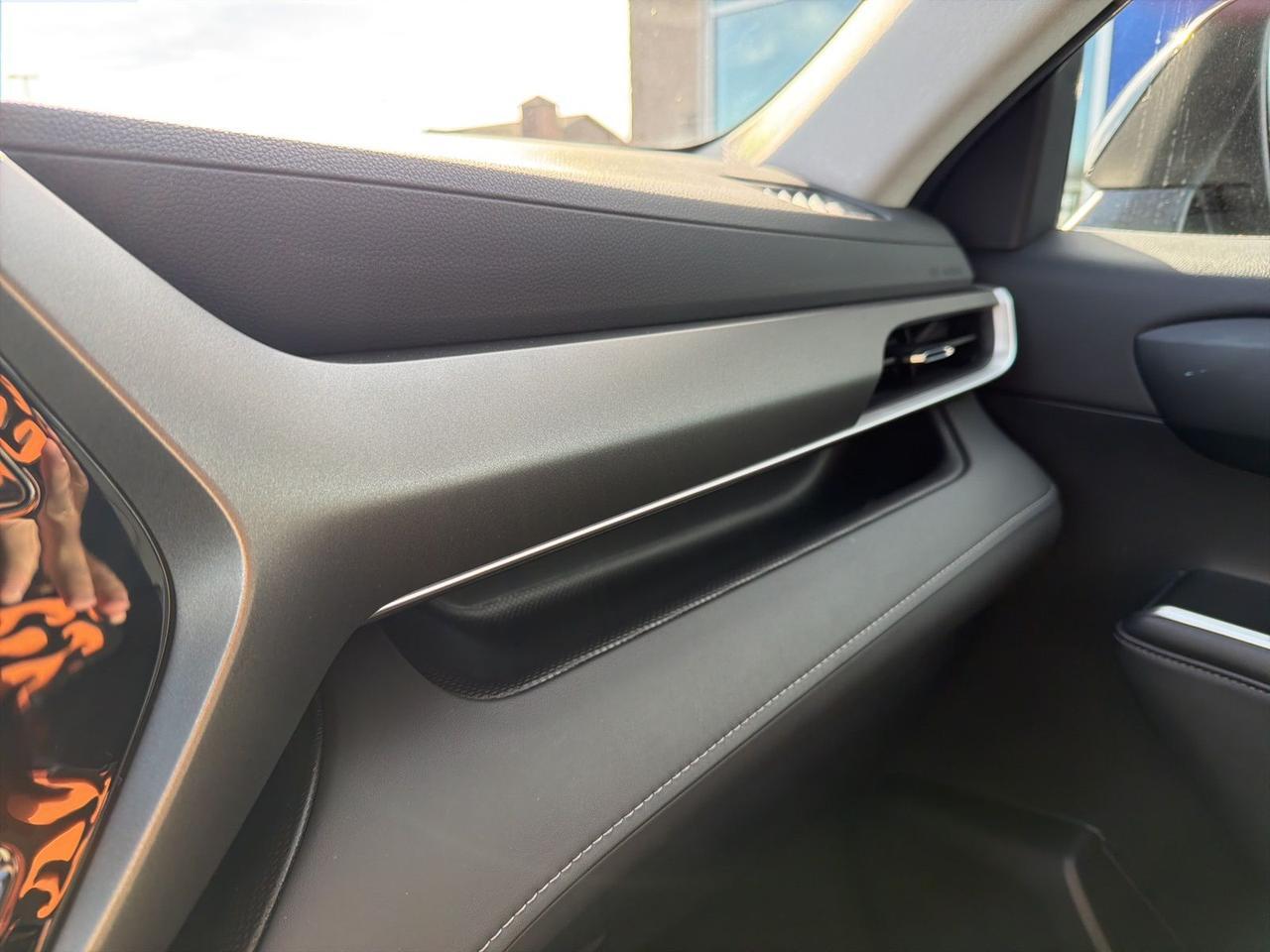 2024 Toyota Highlander LE Bend OR