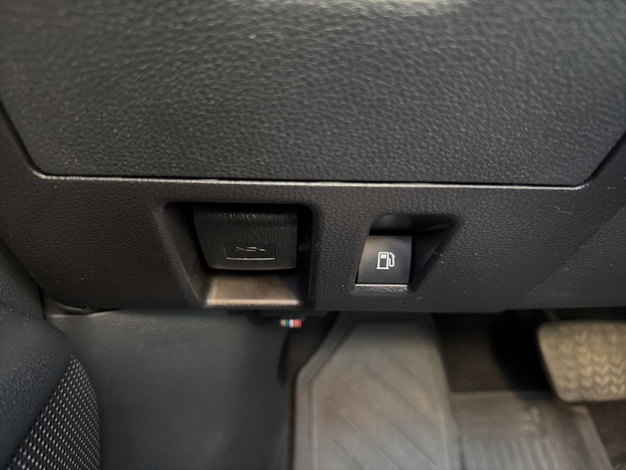 2024 Toyota Highlander LE Bend OR