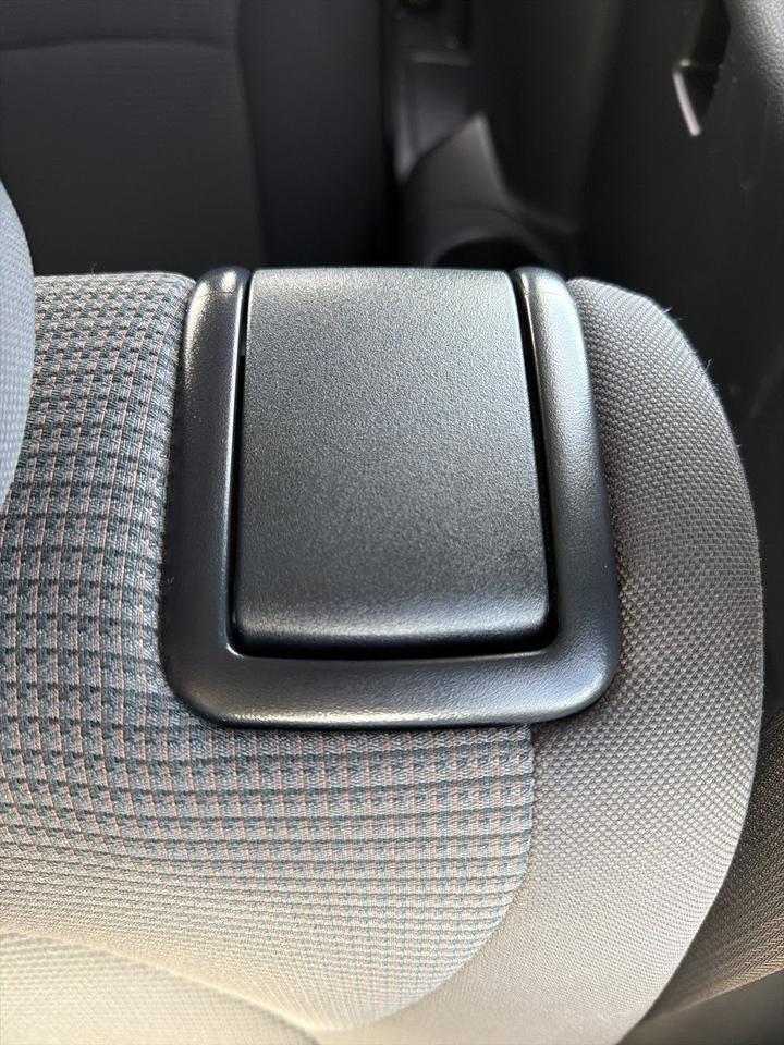 2024 Toyota Highlander LE Bend OR