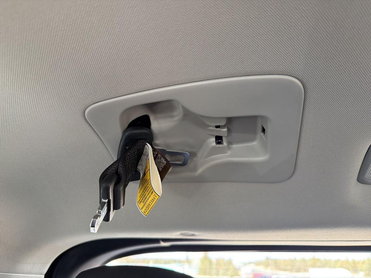 2024 Toyota Highlander LE Bend OR