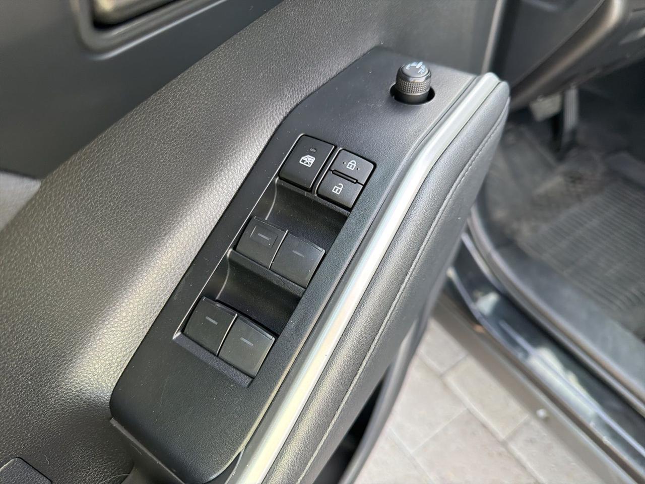 2024 Toyota Highlander LE Bend OR