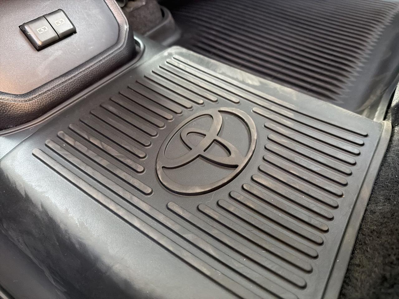 2024 Toyota Highlander LE Bend OR