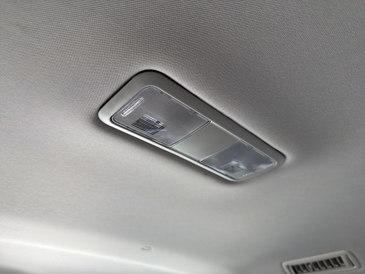 2024 Toyota Highlander LE Bend OR