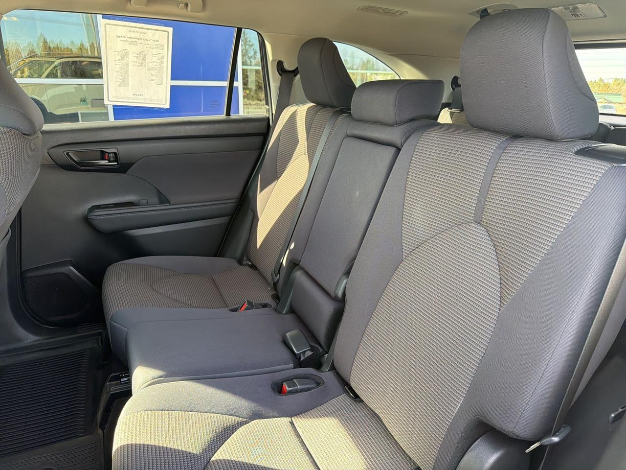 2024 Toyota Highlander LE Bend OR