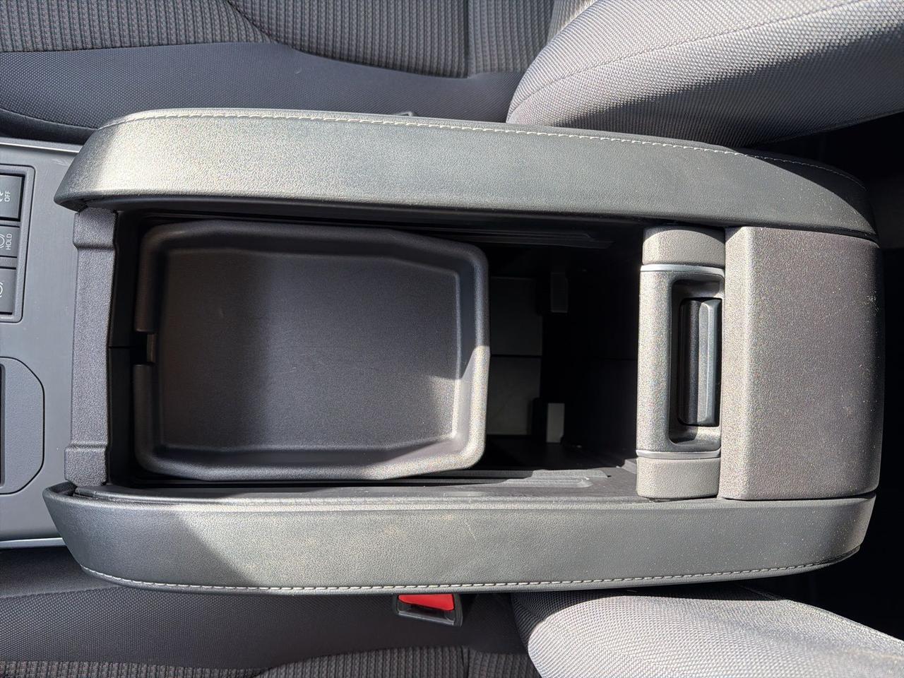 2024 Toyota Highlander LE Bend OR