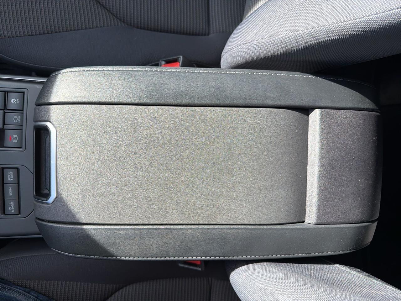 2024 Toyota Highlander LE Bend OR