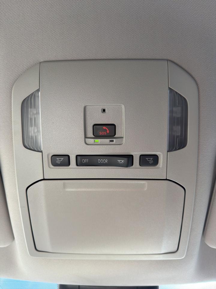 2024 Toyota Highlander LE Bend OR