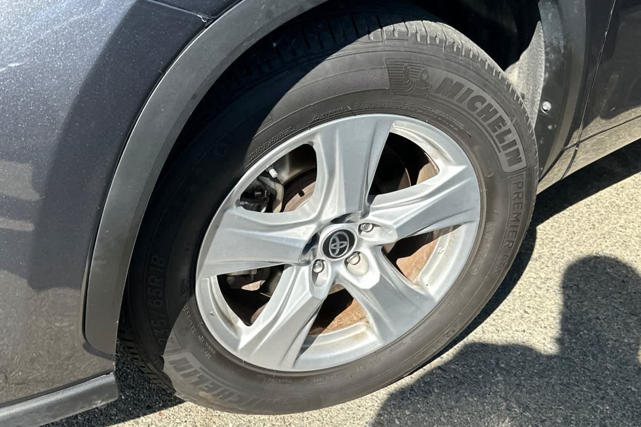 2024 Toyota Highlander LE Roseville CA