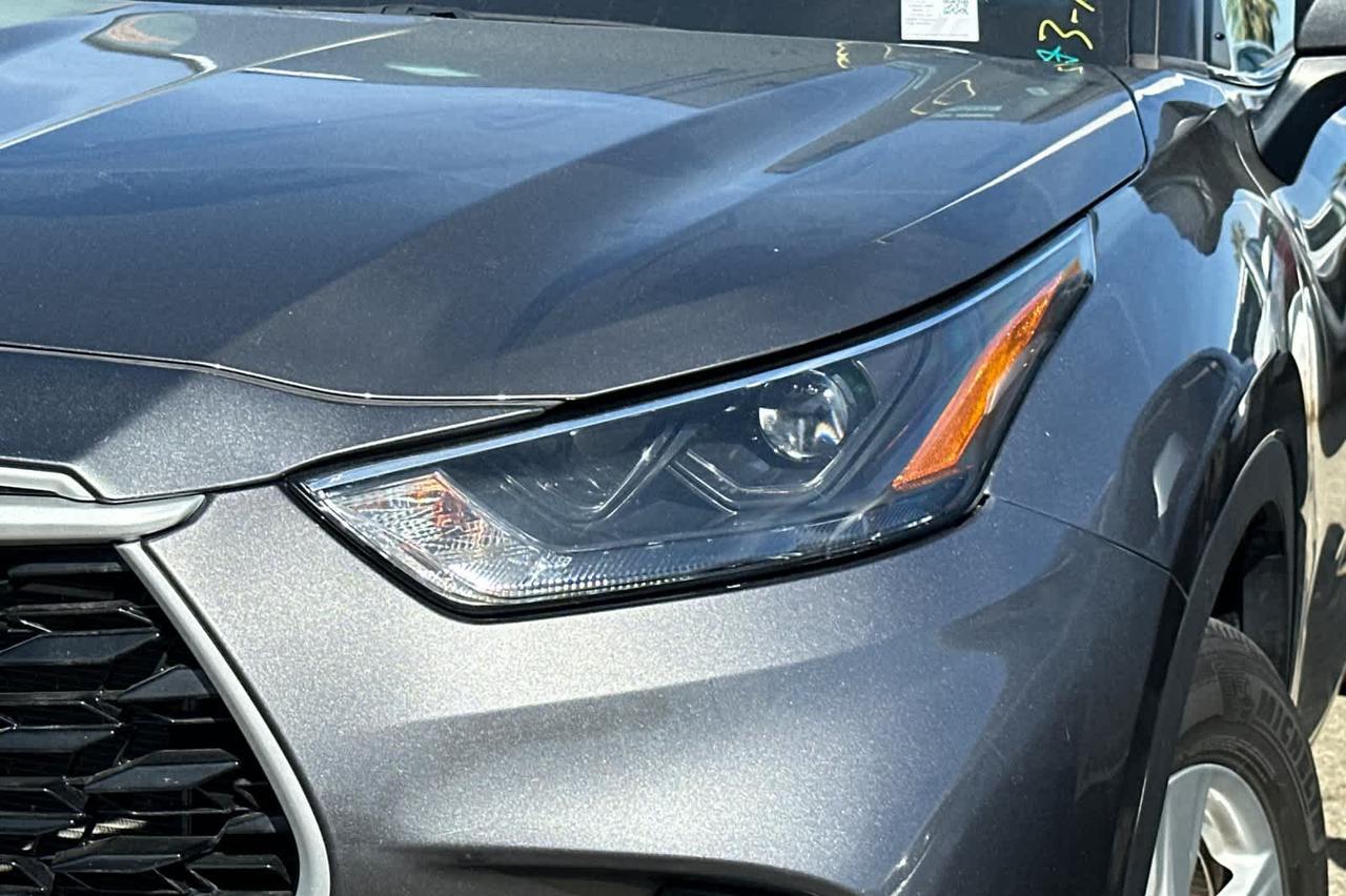 2024 Toyota Highlander LE Roseville CA