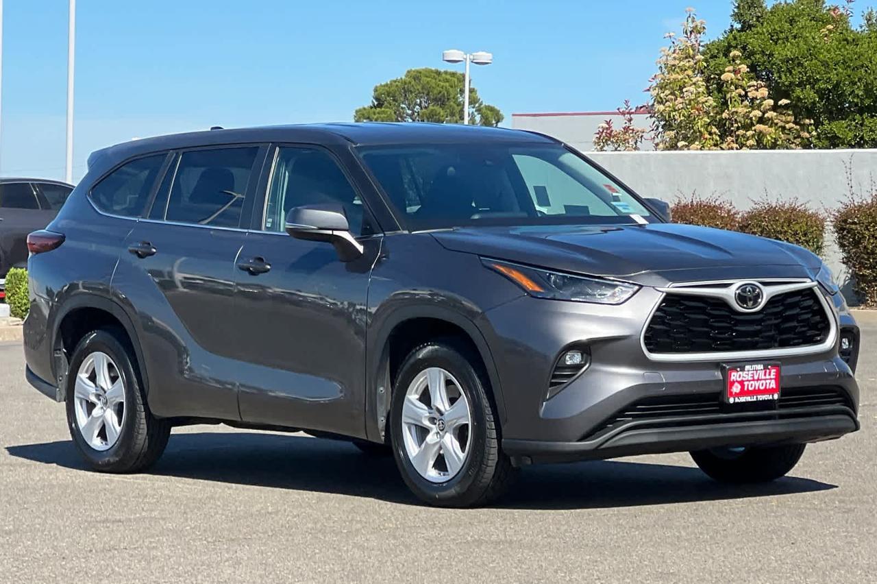 2024 Toyota Highlander LE Roseville CA