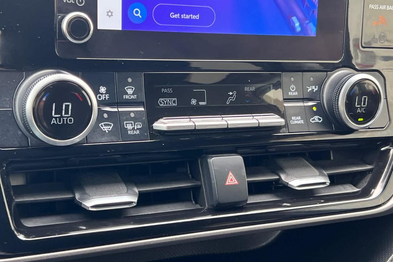 2024 Toyota Highlander LE Roseville CA