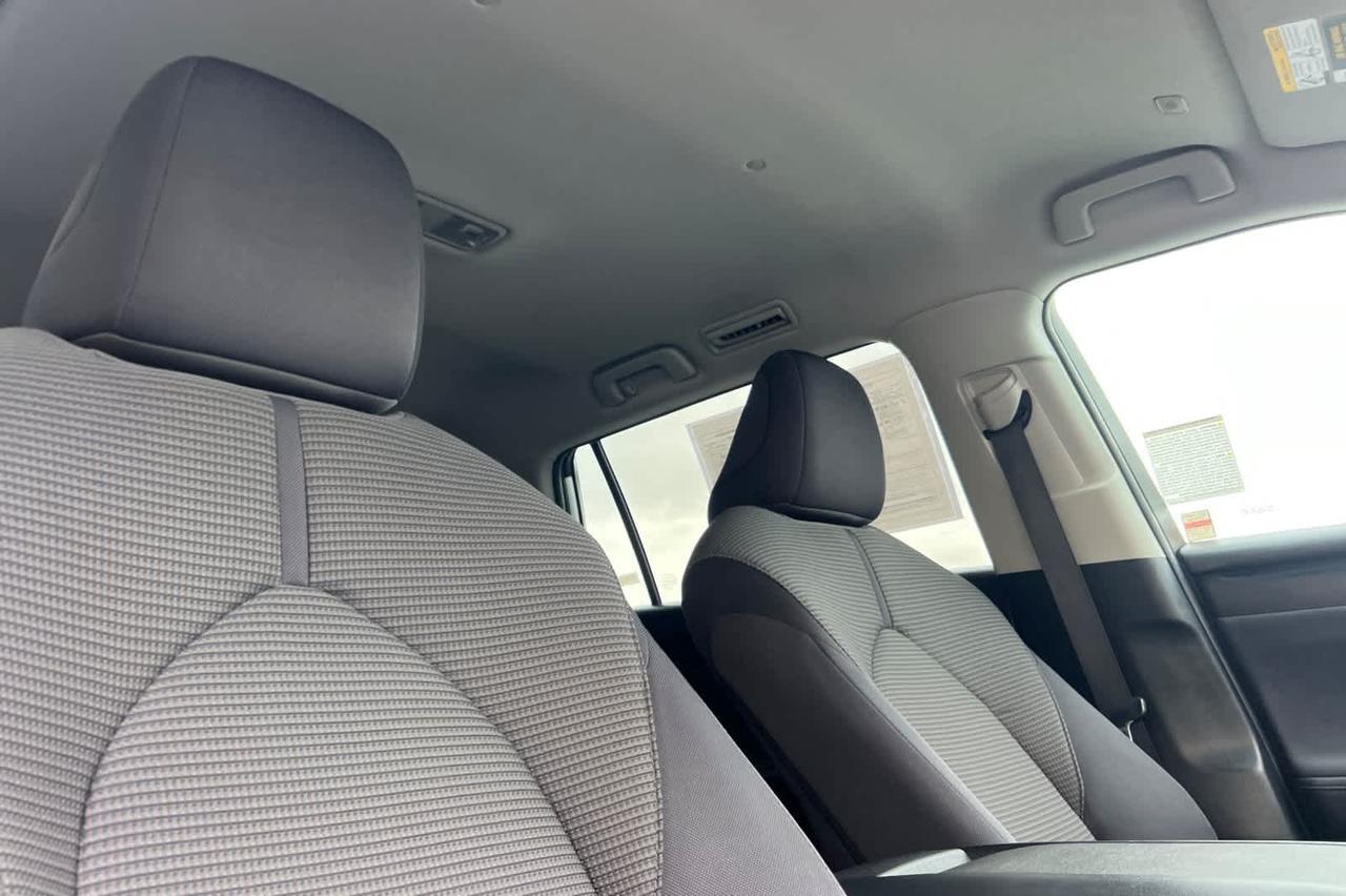 2024 Toyota Highlander LE Roseville CA