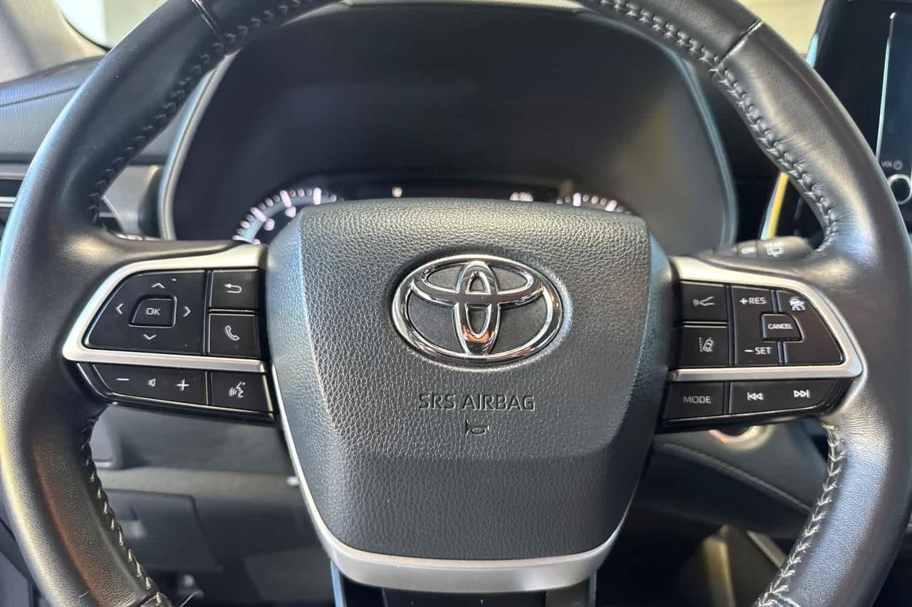 2024 Toyota Highlander LE Roseville CA