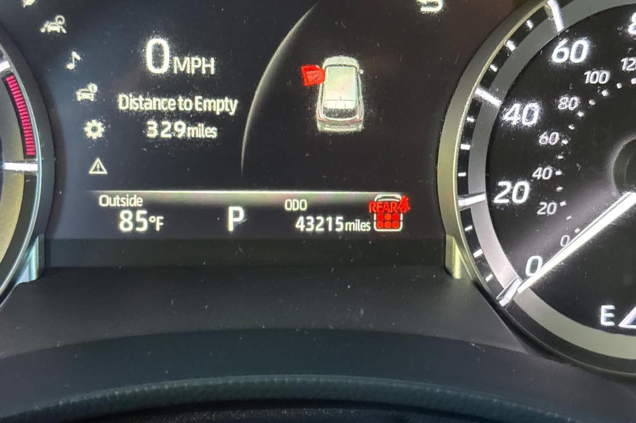 2024 Toyota Highlander LE Roseville CA