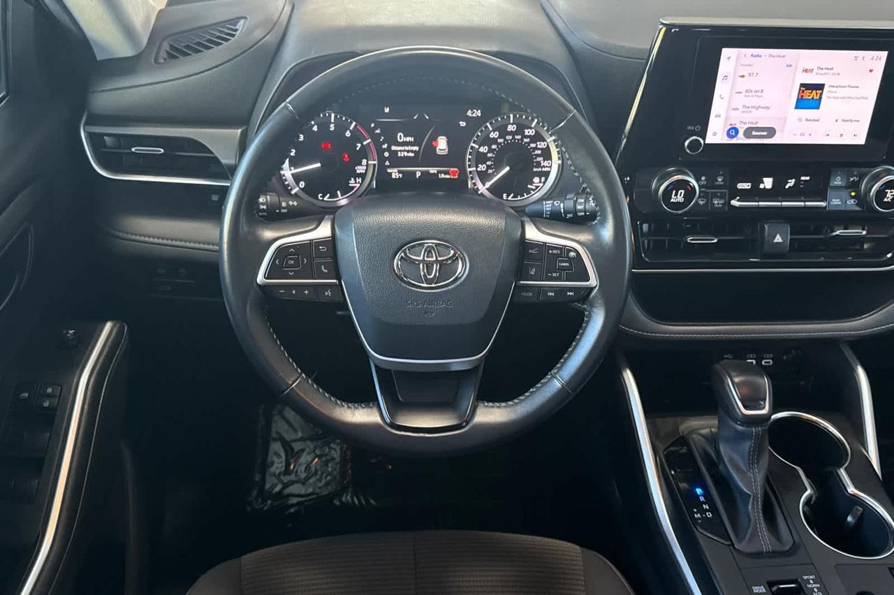 2024 Toyota Highlander LE Roseville CA