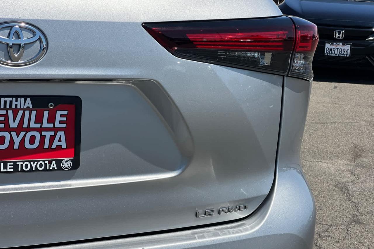 2024 Toyota Highlander LE Roseville CA