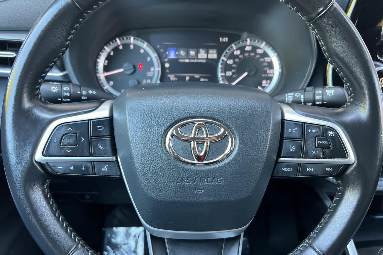 2024 Toyota Highlander LE Roseville CA