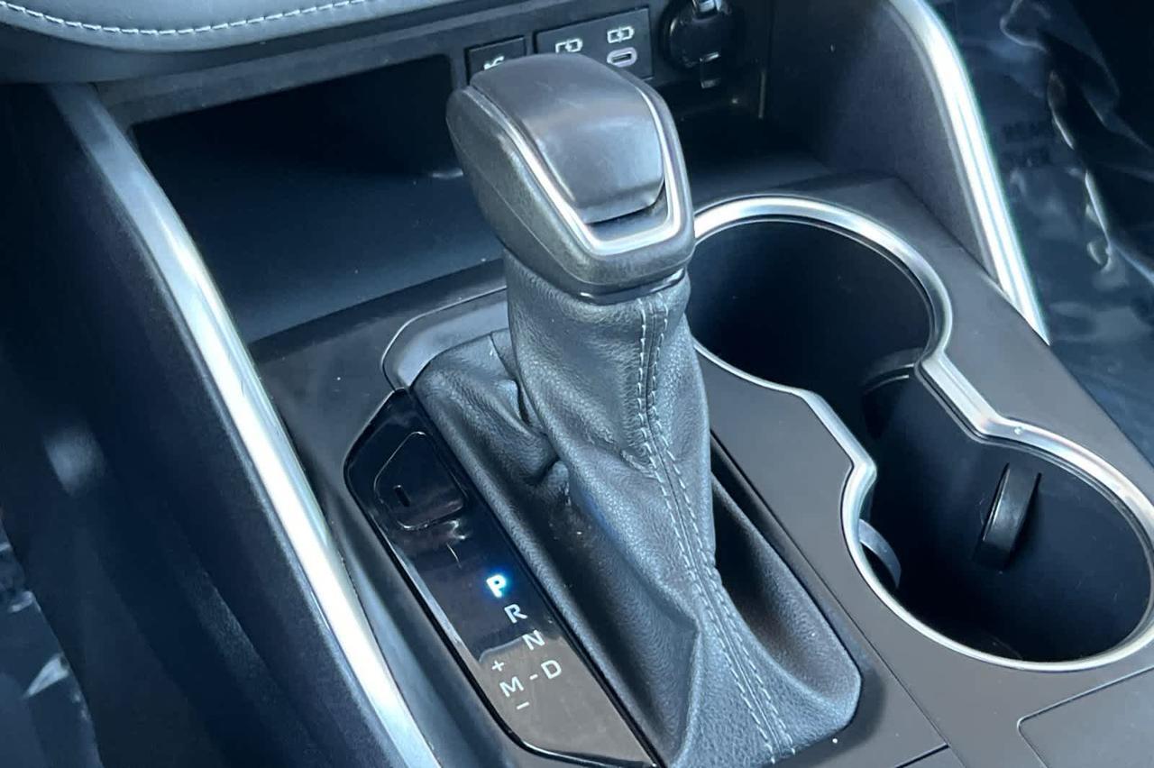 2024 Toyota Highlander LE Roseville CA