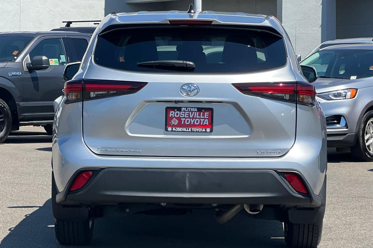 2024 Toyota Highlander LE Roseville CA