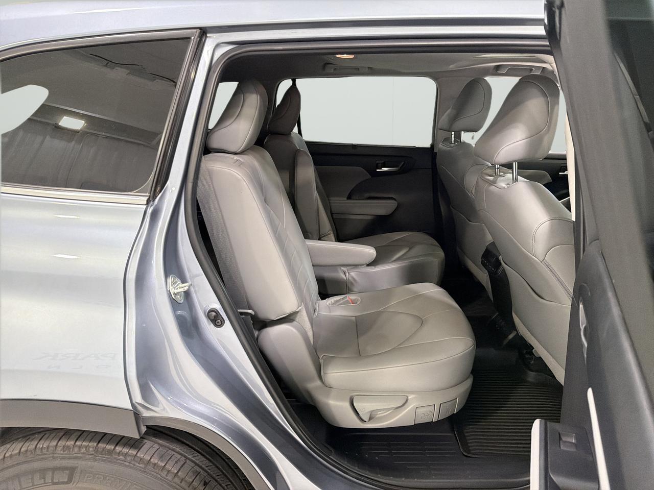 2024 Toyota Highlander LE San Antonio TX