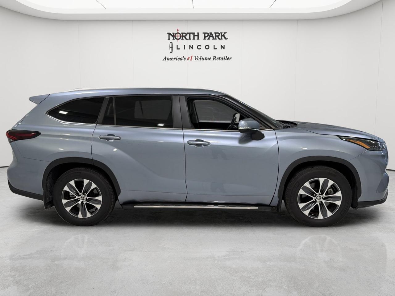 2024 Toyota Highlander LE San Antonio TX