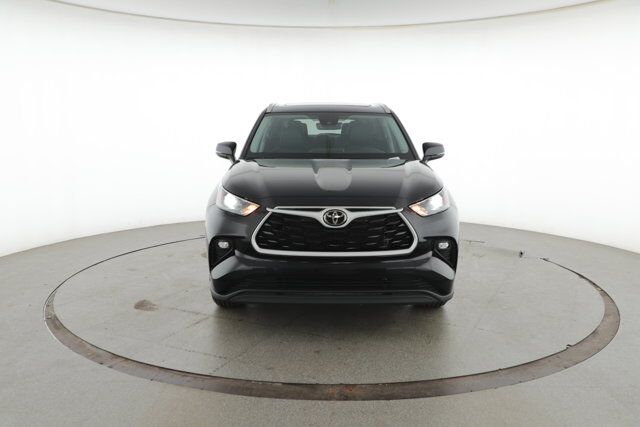2024 Toyota Highlander LE New Braunfels TX