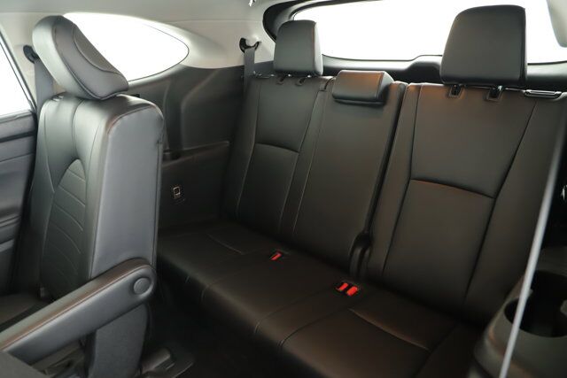 2024 Toyota Highlander LE New Braunfels TX