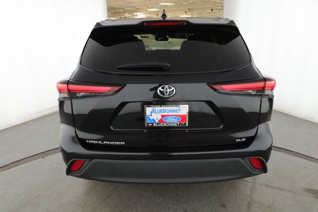 2024 Toyota Highlander LE New Braunfels TX