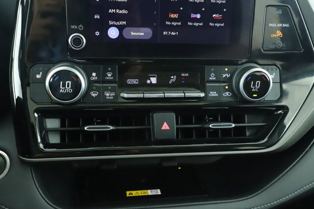 2024 Toyota Highlander LE New Braunfels TX