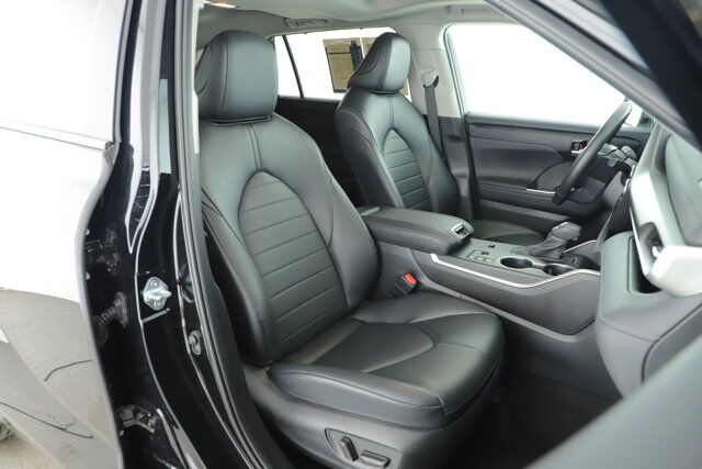 2024 Toyota Highlander LE New Braunfels TX