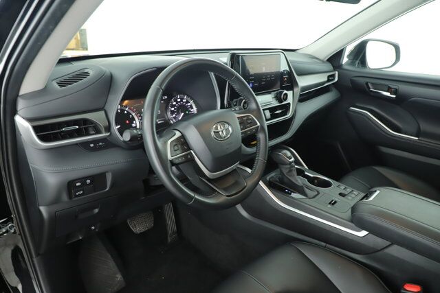 2024 Toyota Highlander LE New Braunfels TX