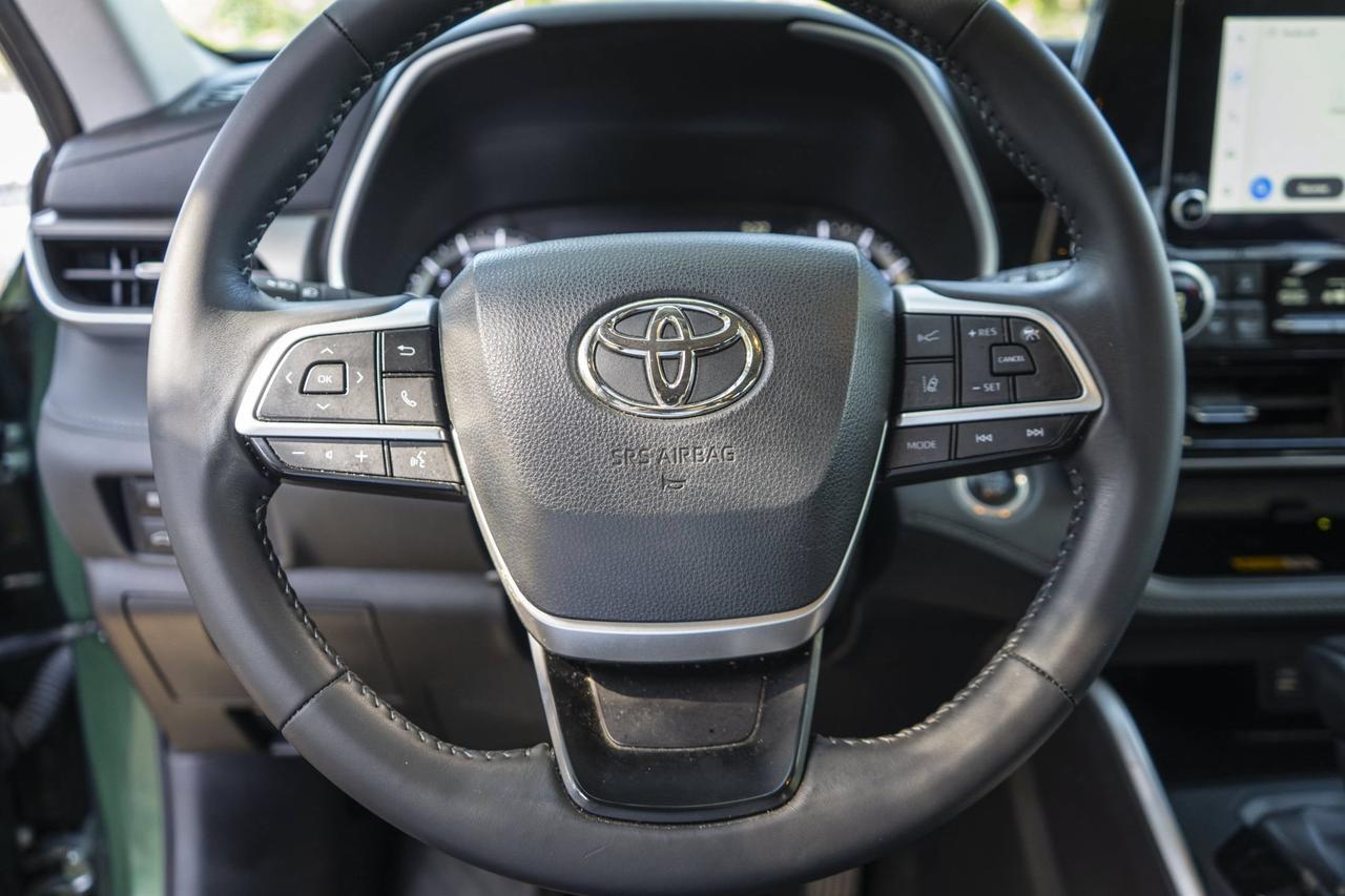 2024 Toyota Highlander LE San Antonio TX
