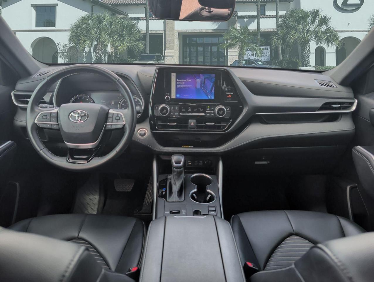 2024 Toyota Highlander LE San Juan TX