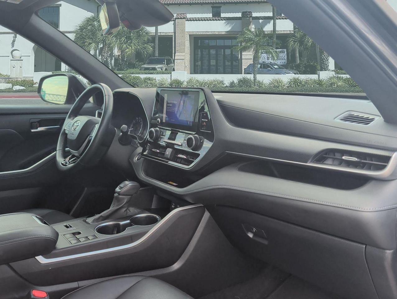 2024 Toyota Highlander LE San Juan TX